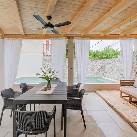 Villa Marisan Брибир Екстериор снимка